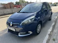 Usado Renault Scénic III Expression 115 CV (84 kW) 2014 Azul Monovolumen