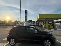 Usado VW Polo Advance 60 CV (44 kW) 2012 Negro Utilitario