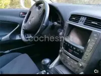 Usado Lexus IS220d President Line 177 CV (130 kW) 2009 Blanco Berlina
