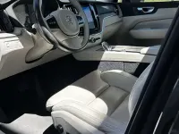 Usado Volvo XC60 Inscription 235 CV (172 kW) 2020 Gris SUV