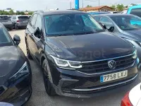 Usado VW Tiguan Life 150 CV (110 kW) 2022 Negro SUV