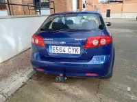 Usado Chevrolet Lacetti SX 109 HP (80 kW) 2004 Azul Sedan