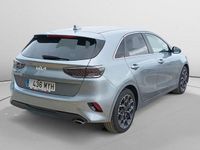 Używany Kia Ceed Style 102 KM (75 kW) 2025 Szary Hatchback