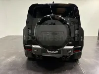 Usado Land Rover Defender Carpathian Edition 525 CV (386 kW) 2023 Gris / plata SUV