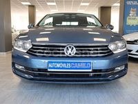 Usado VW Passat Advance 150 CV (110 kW) 2018 Azul Berlina