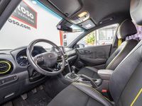 Usado Hyundai Kona 120 CV (88 kW) 2020 Amarillo SUV