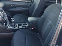 Usado Hyundai Tucson 115 CV (84 kW) 2022 Gris / plata SUV