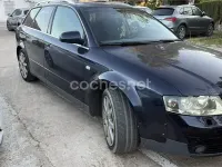 Usado Audi A4 S-Line 115 CV (84 kW) 2002 Azul Familiar