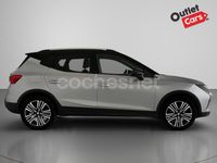 Usado Seat Arona FR 115 CV (84 kW) 2024 Gris / plata SUV