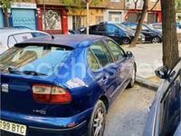 Usado Seat Leon 110 CV (80 kW) 2002 Azul Utilitario