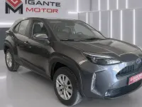 Usado Toyota Yaris Cross Business Edition 116 CV (85 kW) 2021 Gris SUV