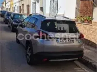 Usado Peugeot 2008 Allure 100 CV (73 kW) 2017 Gris / plata SUV