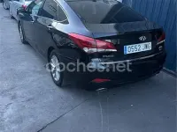 Usado Hyundai i40 115 CV (84 kW) 2017 Negro Berlina