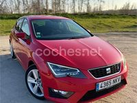 Usado Seat Leon FR 125 CV (91 kW) 2014 Rojo Berlina
