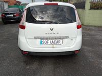 Usado Renault Scénic III Dynamique 110 CV (80 kW) 2012 Blanco Monovolumen