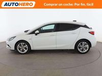 Usado Opel Astra Dynamic 136 CV (100 kW) 2018 Blanco Familiar