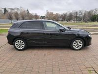 Usado Opel Astra Edition 110 CV (80 kW) 2023 Negro Berlina