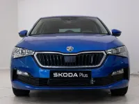 Usado Skoda Scala Ambition 95 CV (69 kW) 2023 Azul Utilitario