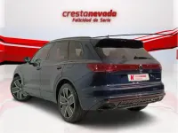 Second-hand VW Touareg R 462 CP (339 kW) 2023 Albastru SUV