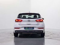 Usado Hyundai i30 120 CV (88 kW) 2021 Blanco Utilitario