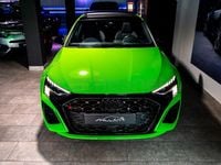 Usado Audi RS3 400 CV (294 kW) 2023 Verde Berlina