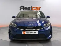 Usado Kia Ceed 136 CV (100 kW) 2023 Azul Utilitario