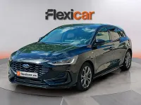 Usado Ford Focus ST-Line 125 CV (91 kW) 2023 Negro Berlina