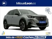 Usado Peugeot 2008 Active 101 CV (74 kW) 2023 Gris SUV