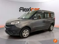 Usado Fiat Doblò Easy 105 CV (77 kW) 2016 Marrón Monovolumen