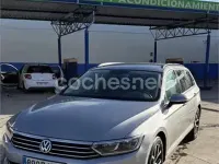 Usado VW Passat Sportline 150 CV (110 kW) 2019 Gris / plata Familiar
