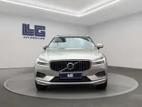 Usado Volvo XC60 Momentum 190 CV (139 kW) 2020 Beige SUV