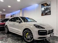 Usado Porsche Cayenne 462 CV (339 kW) 2020 Gris / plata SUV