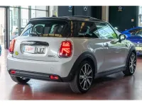 Usado Mini Cooper SE 135 kW (184 CV) 2022 Blanco Utilitario