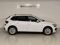 Usado Skoda Kamiq Selection 115 CV (84 kW) 2025 Blanco SUV