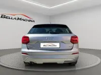 Usado Audi Q2 Sport 116 CV (85 kW) 2017 Gris SUV