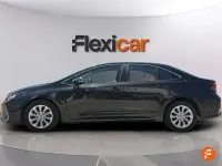 Usado Toyota Corolla 125 CV (91 kW) 2023 Negro Berlina