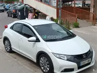 Usado Honda Civic Sport 100 CV (73 kW) 2012 Blanco Berlina