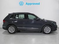 Usado VW Tiguan 122 CV (89 kW) 2022 Gris / plata SUV