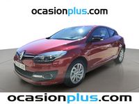 Usado Renault Mégane III LIMITED 116 CV (85 kW) 2015 Rojo Coupe