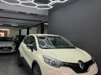 Usado Renault Captur Zen 90 CV (66 kW) 2020 Blanco SUV