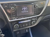 Usado Toyota Auris Active 132 CV (97 kW) 2013 Azul Berlina