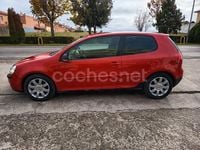 Usado VW Golf IV Trendline 105 CV (77 kW) 2005 Rojo Berlina