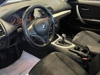 Usado BMW 120 177 CV (130 kW) 2008 Negro Utilitario