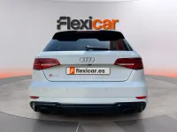 Usado Audi RS3 Premium 400 CV (294 kW) 2018 Blanco Berlina