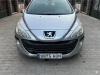 Usado Peugeot 308 Business-Line 92 CV (67 kW) 2011 Gris / plata Berlina
