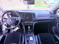 Usado Renault Mégane GrandTour Zen 130 CV (95 kW) 2017 Negro Familiar