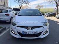 Usado Hyundai i30 90 CV (66 kW) 2012 Blanco Berlina
