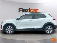 Usado Kia Stonic 100 HP (73 kW) 2021 Branco SUV