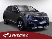 Usado Peugeot 3008 Allure 225 CV (165 kW) 2021 Gris SUV