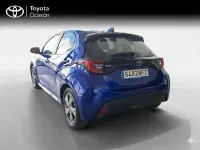 Usado Toyota Yaris Active 116 CV (85 kW) 2025 Azul Utilitario